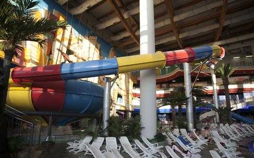 Семейные горки аквапарка Мореон