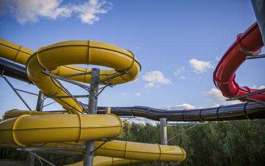 Семейные горки аквапарка Мореон